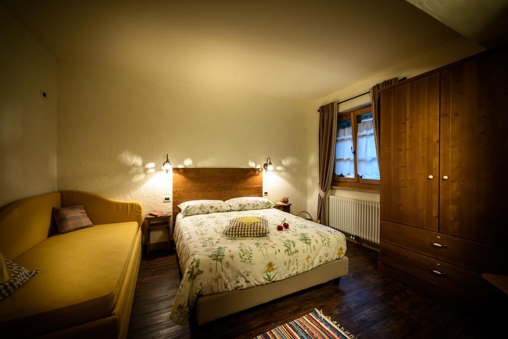 Hotel Ostello Del Castello Tirano Pokój zdjęcie