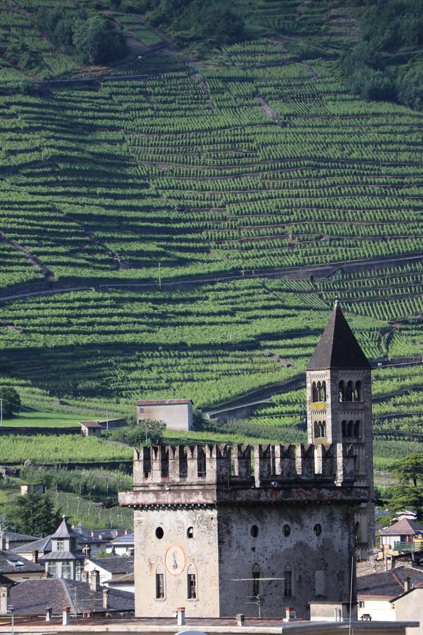 Hotel Ostello Del Castello Tirano Zewnętrze zdjęcie